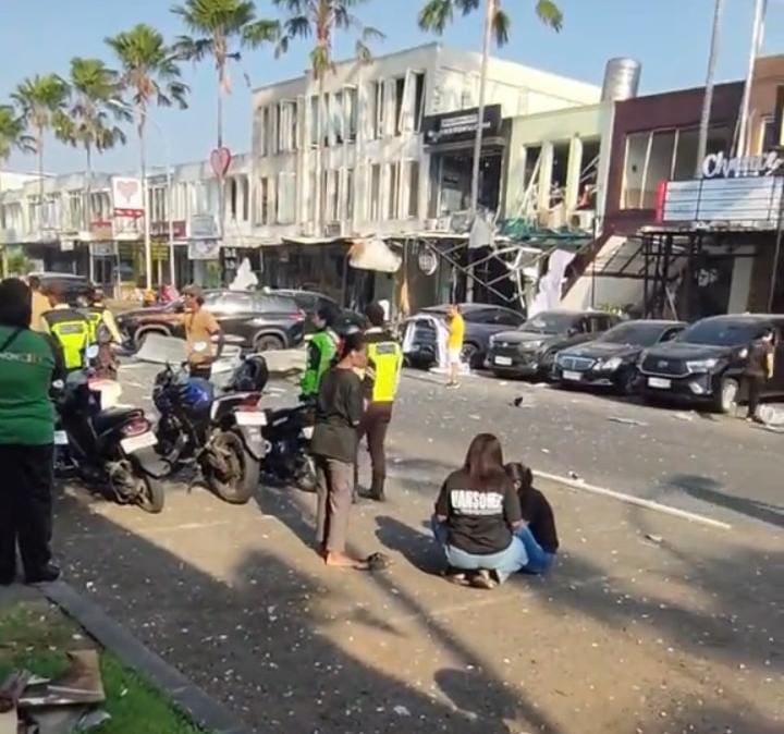 Ledakan Keras Diduga Akibat Kebocoran Gas di Ruko Jalan Kalisari Utara Surabaya